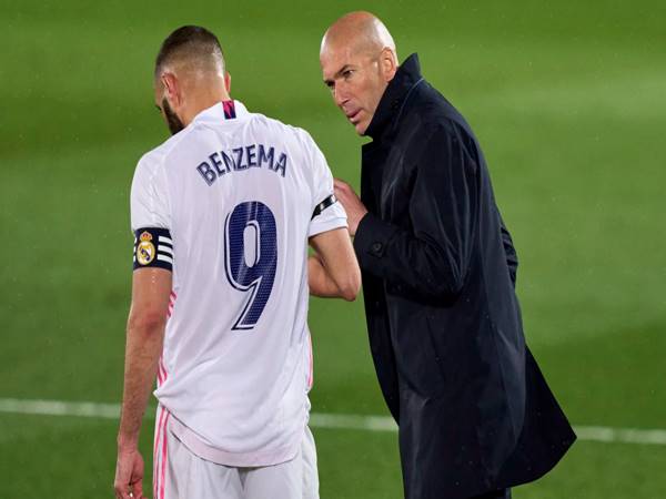 Bóng đá QT 18/10: Zidane ủng hộ trò cũ giành Bóng vàng