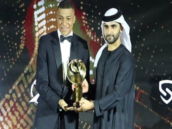 Bóng đá Quốc Tế 28/12: Mbappe giành Qủa bóng vàng Dubai