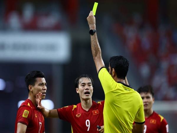 Bóng đá Việt Nam 11/1: Đội tuyển Việt Nam nhận án phạt từ FIFA