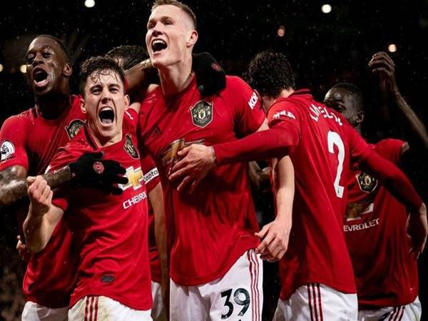Quỷ Đỏ thành Manchester: Câu lạc bộ bóng đá Manchester United