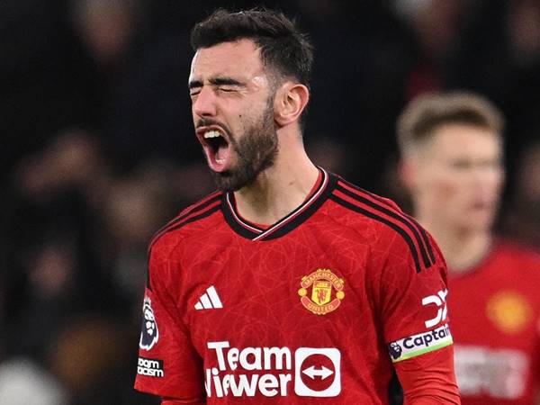 Tin MU 13/8: Bruno Fernandes sắp ký hợp đồng mới với MU