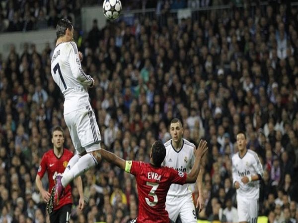 Kỷ lục nhảy cao của Ronaldo – Một con số không tưởng