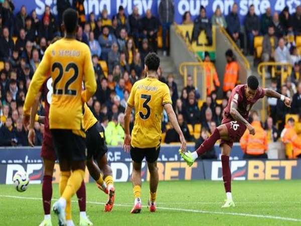 Tin bóng đá 21/10: Wolves lập kỷ lục tệ hại sau trận thua Man City