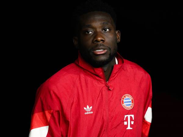 BĐQT 1/11: Alphonso Davies quyết tâm gia nhập Real Madrid