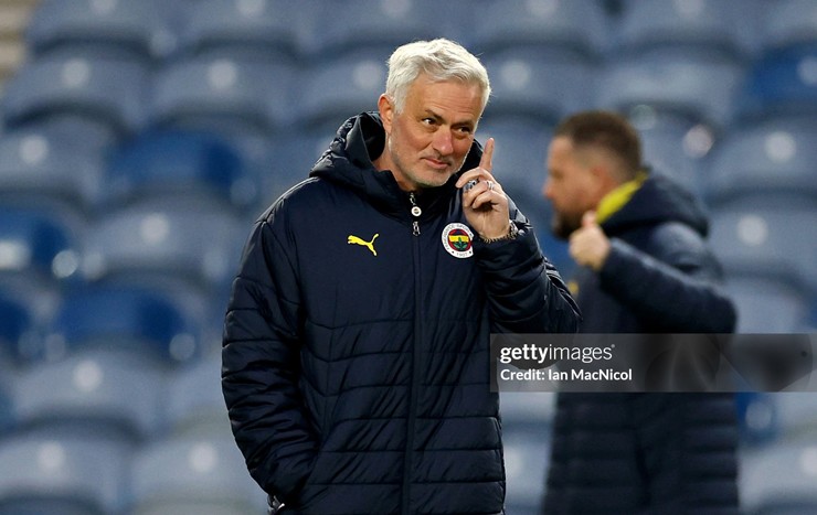 Tin BĐ: Mourinho kế hoạch chiêu mộ trò cưng của Guardiola