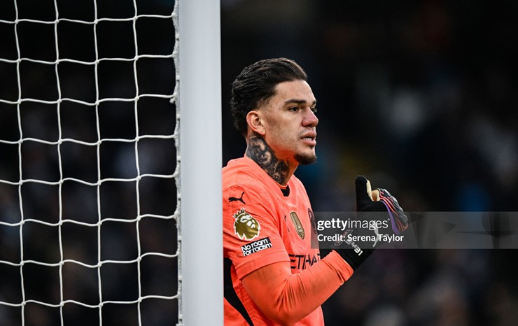 Mourinho quyết tâm mang Ederson về Thổ Nhĩ Kỳ