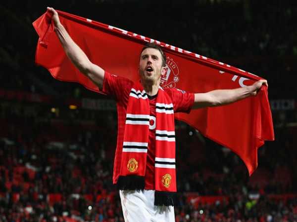 Những tiền vệ đánh chặn huyền thoại của Manchester United