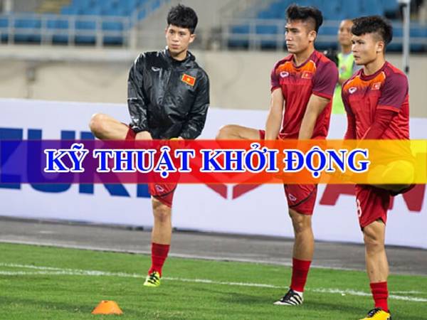 Những bài tập khởi động cơ bản trước khi thi đấu bóng đá