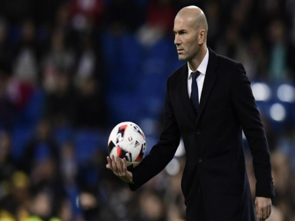 Tin BĐ: Zinedine Zidane tái xuất hướng đến ngai vàng tuyển Pháp