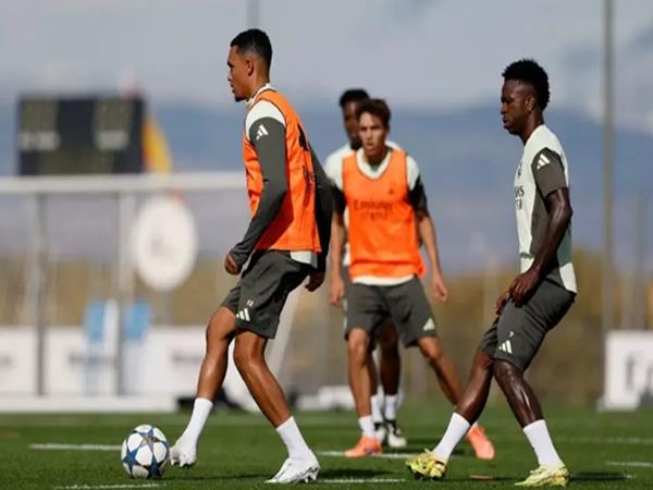 Tin Real Madrid 21/10: Trent hy vọng kịp dự El Clasico