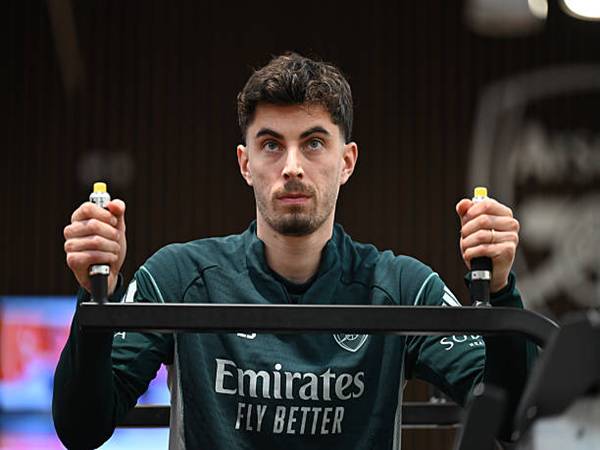 Tin Arsenal: Sự cạnh tranh khốc liệt trên hàng công