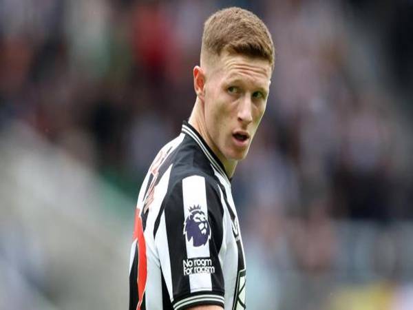 Đôi nét về sự nghiệp của Elliot Anderson