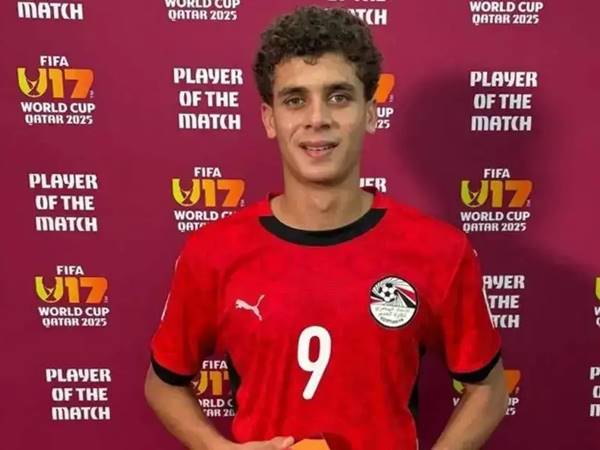 Tin Barca: Mohamed Salah mới cập bến Camp Nou